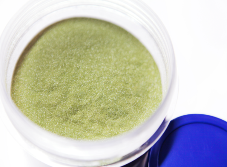 Crushed diamond powder