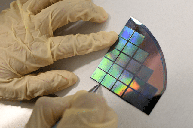 Diamond powder thermal advantage