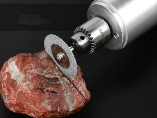 Diamond Saw tool cutting into stone