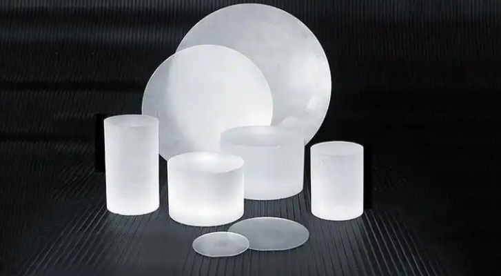 Diamond powder particle size selection for sapphire wafer polishing